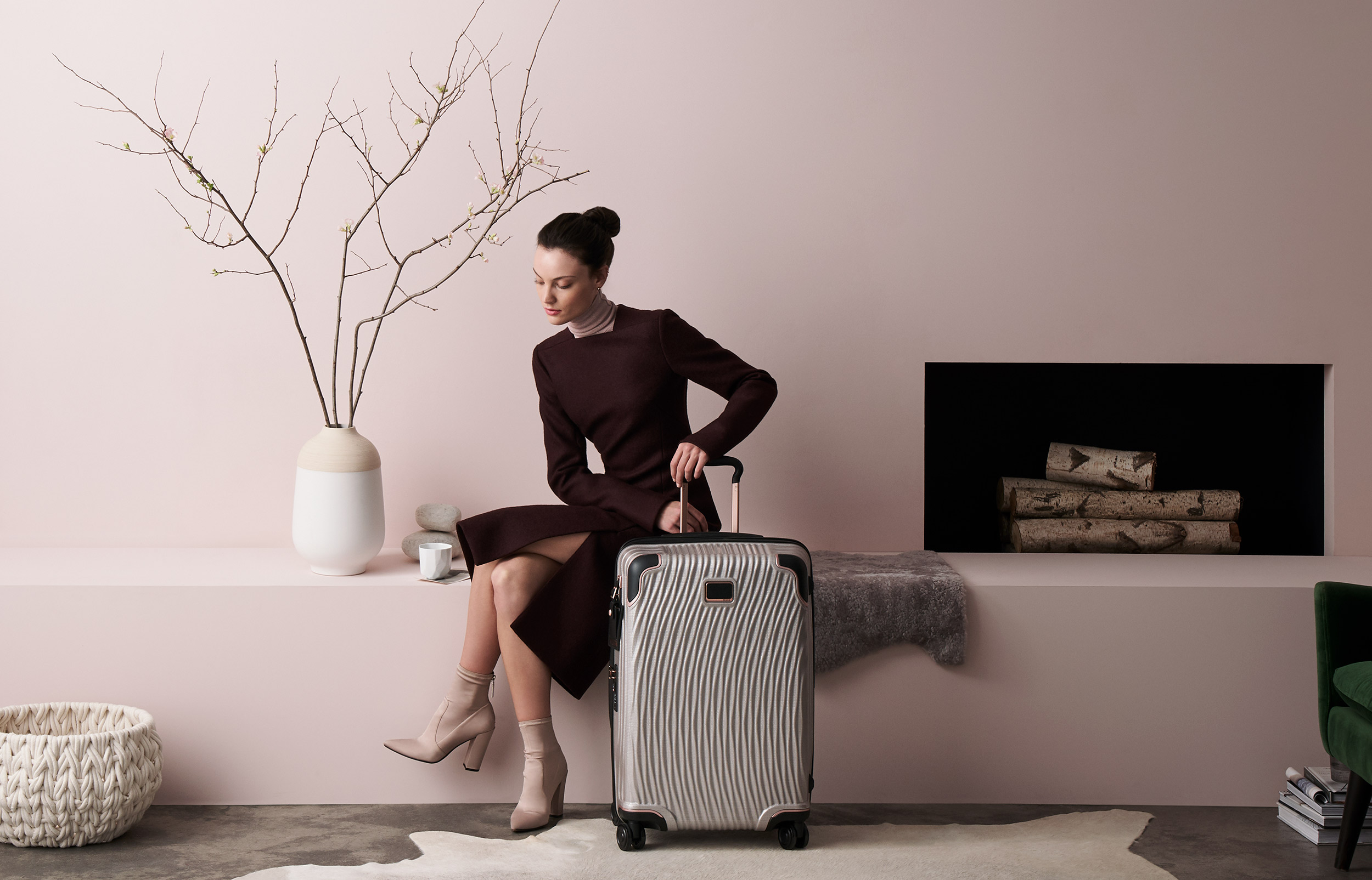 SHOT_12A_COLL_LATITUDE_BLUSH_041_v2